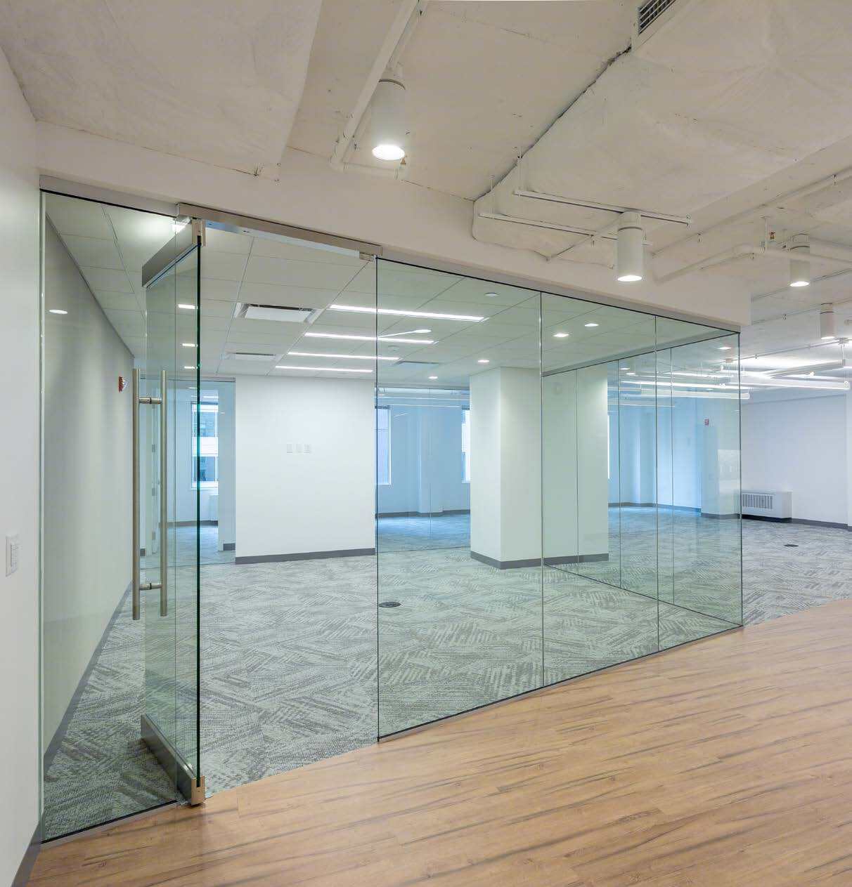 1015 18th St NW, Washington, DC for lease Interior Photo- Image 1 of 1