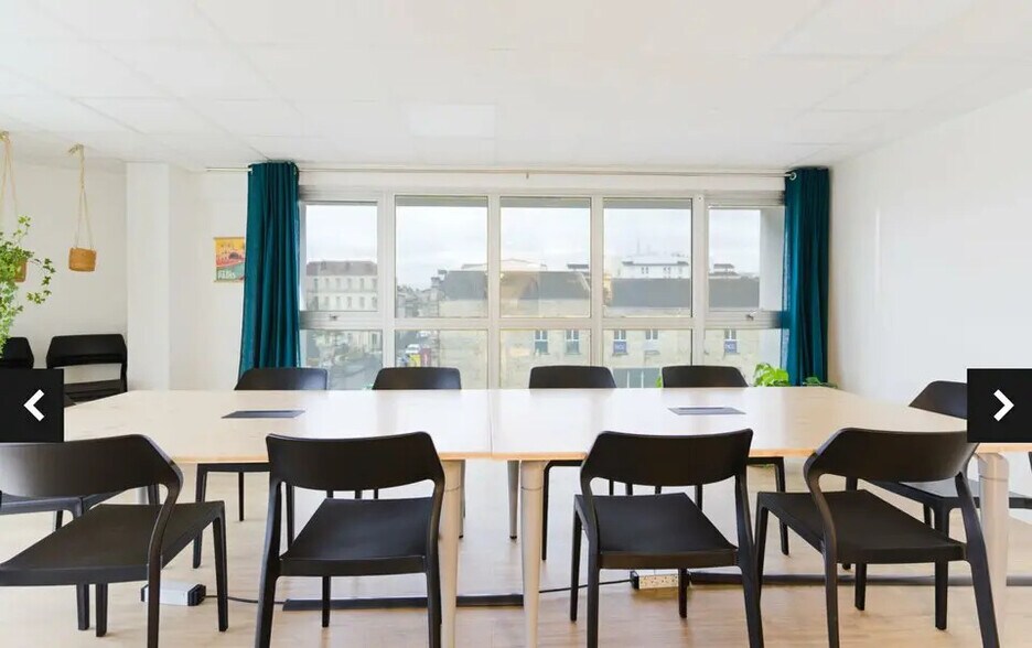 Office in Bordeaux for lease - Building Photo - Image 3 of 8