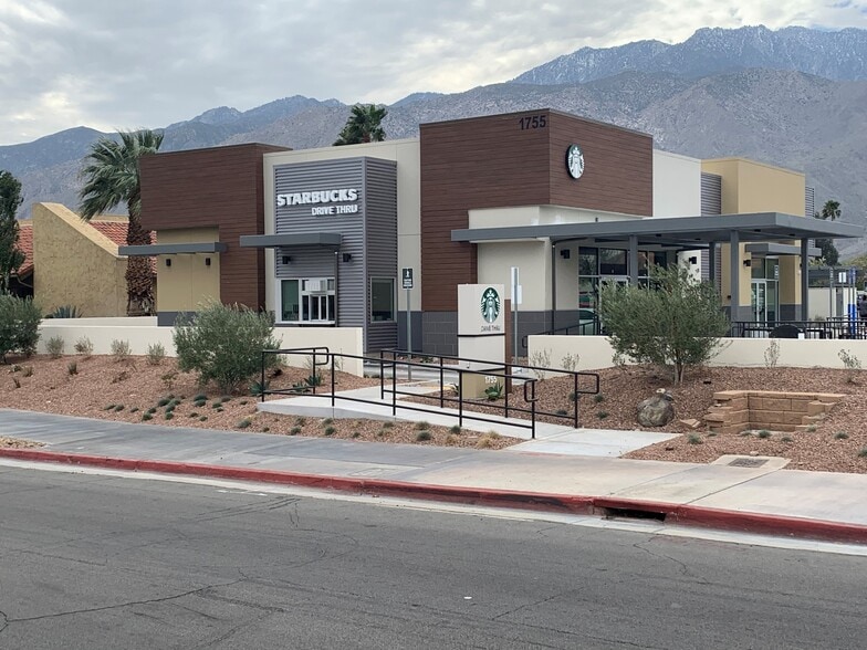 1751-1753 N Sunrise Way, Palm Springs, CA for lease - Building Photo - Image 2 of 5
