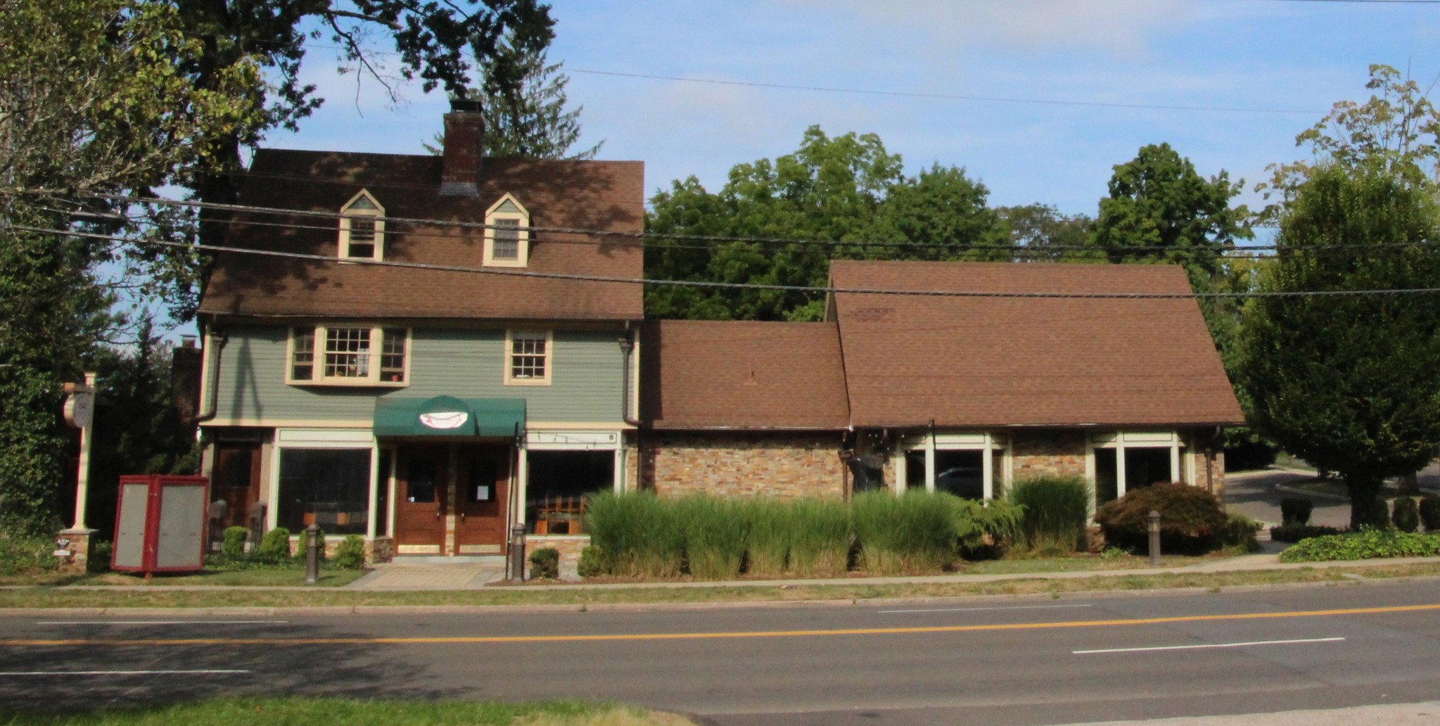 1640 Whitney Ave, Hamden, CT for sale Building Photo- Image 1 of 1