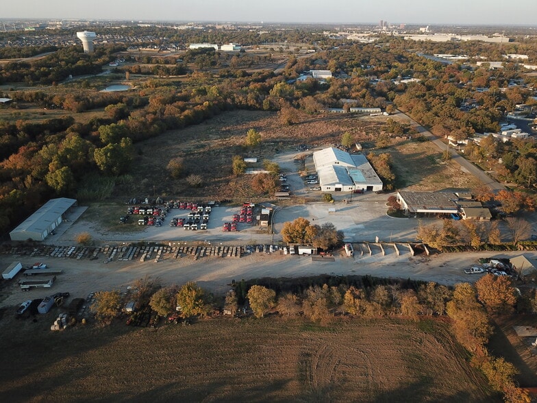 2700 James St, Denton, TX for lease - Primary Photo - Image 1 of 36