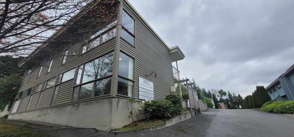 3003 81st Pl SE, Mercer Island, WA for lease - Primary Photo - Image 1 of 5