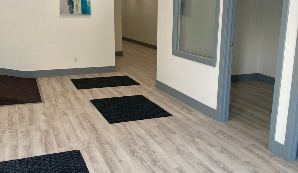 545 St Lawrence St, North Dundas, ON for lease - Interior Photo - Image 1 of 7