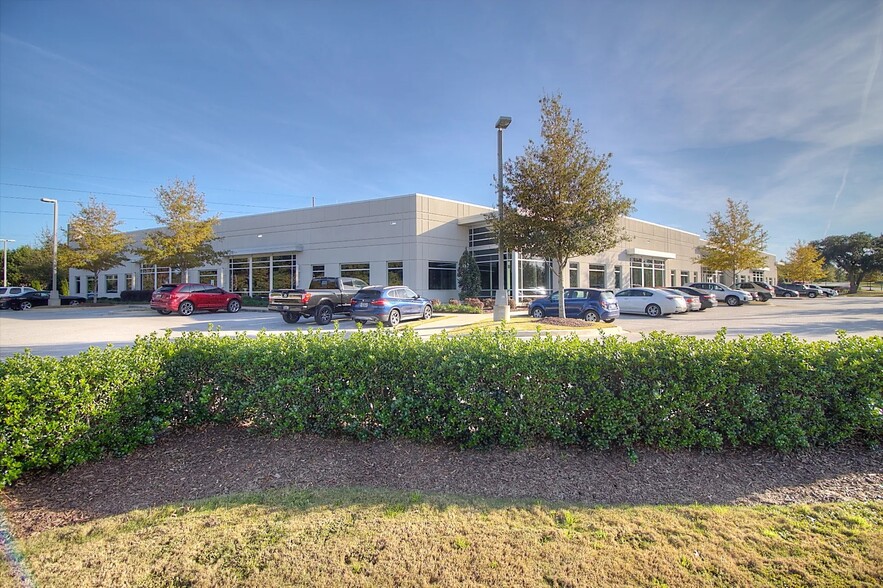 1074 Pinnacle Pt, Columbia, SC for lease - Building Photo - Image 1 of 2