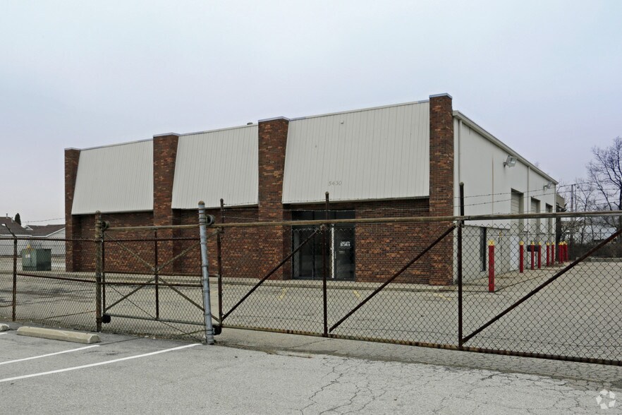 5430 W 86th St, Indianapolis, IN for sale - Primary Photo - Image 1 of 1