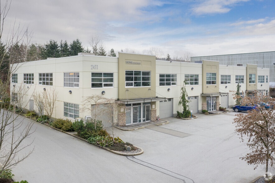 2411 Dollarton Hwy, North Vancouver District, BC for lease - Building Photo - Image 3 of 6