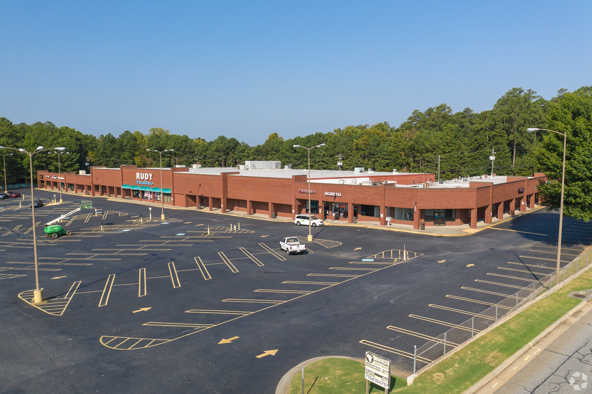 1575 Lawrenceville Hwy, Lawrenceville, GA 30044 Davis Mill Station