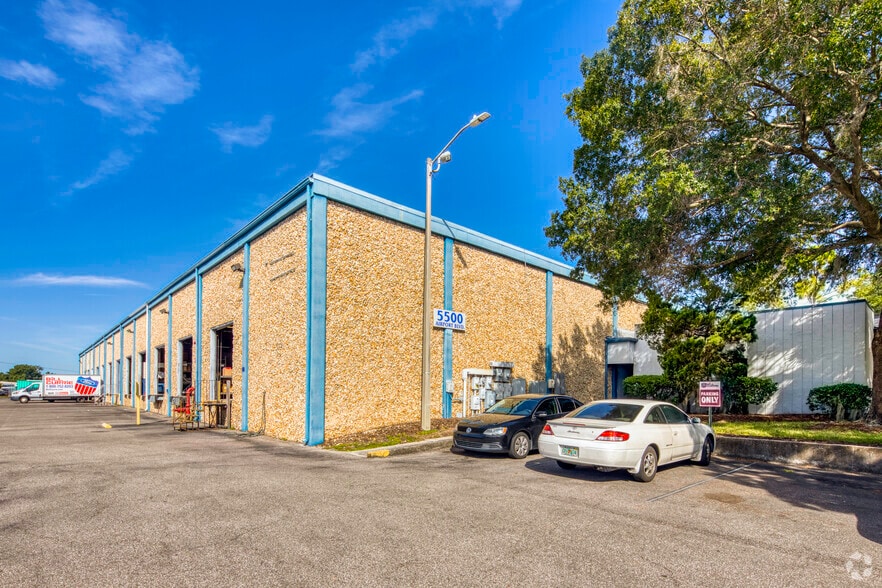 5001-5019 W Rio Vista Ave, Tampa, FL for lease - Building Photo - Image 3 of 6