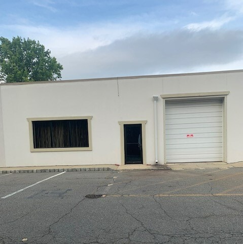 125 Clinton Rd, Fairfield, NJ for sale - Building Photo - Image 1 of 1