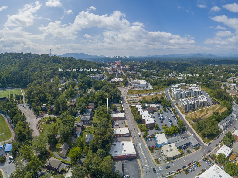 272 Biltmore Ave, Asheville, NC for sale - Building Photo - Image 2 of 7