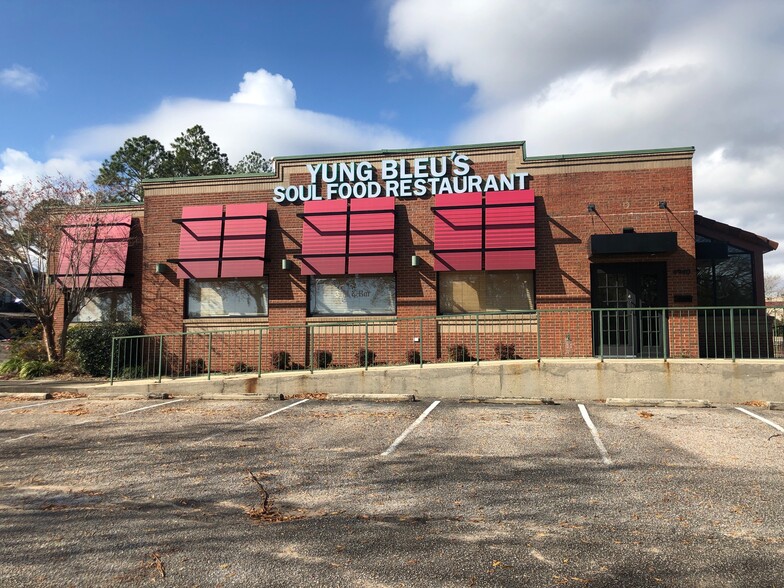 4940 Government Blvd, Mobile, AL 36693 | LoopNet