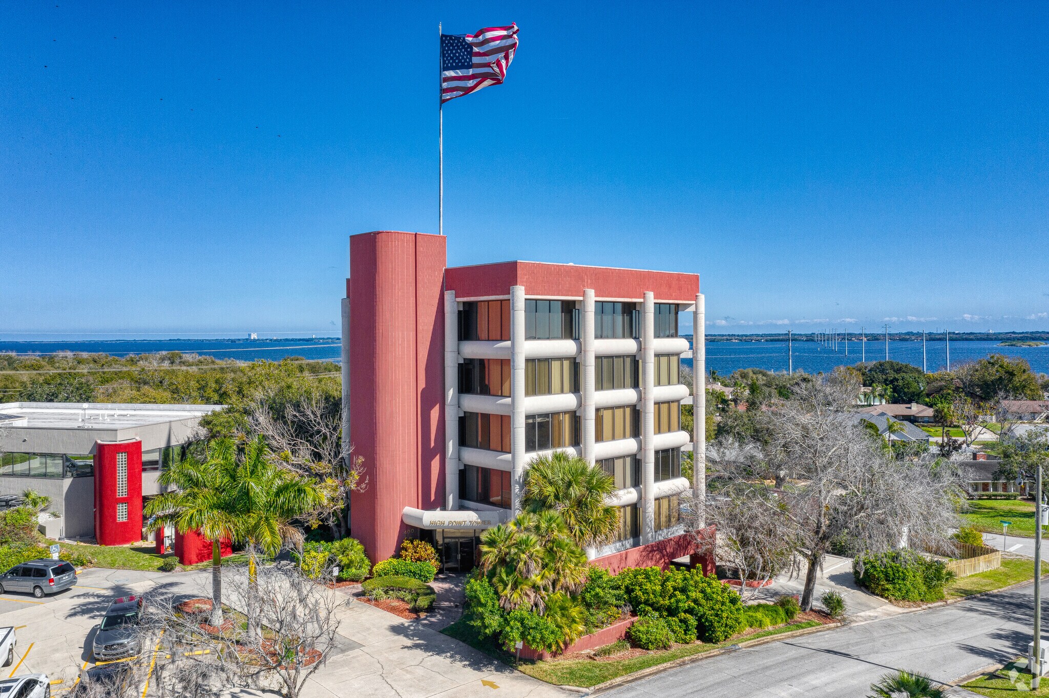 400 High Point Dr, Cocoa, FL for sale Primary Photo- Image 1 of 1