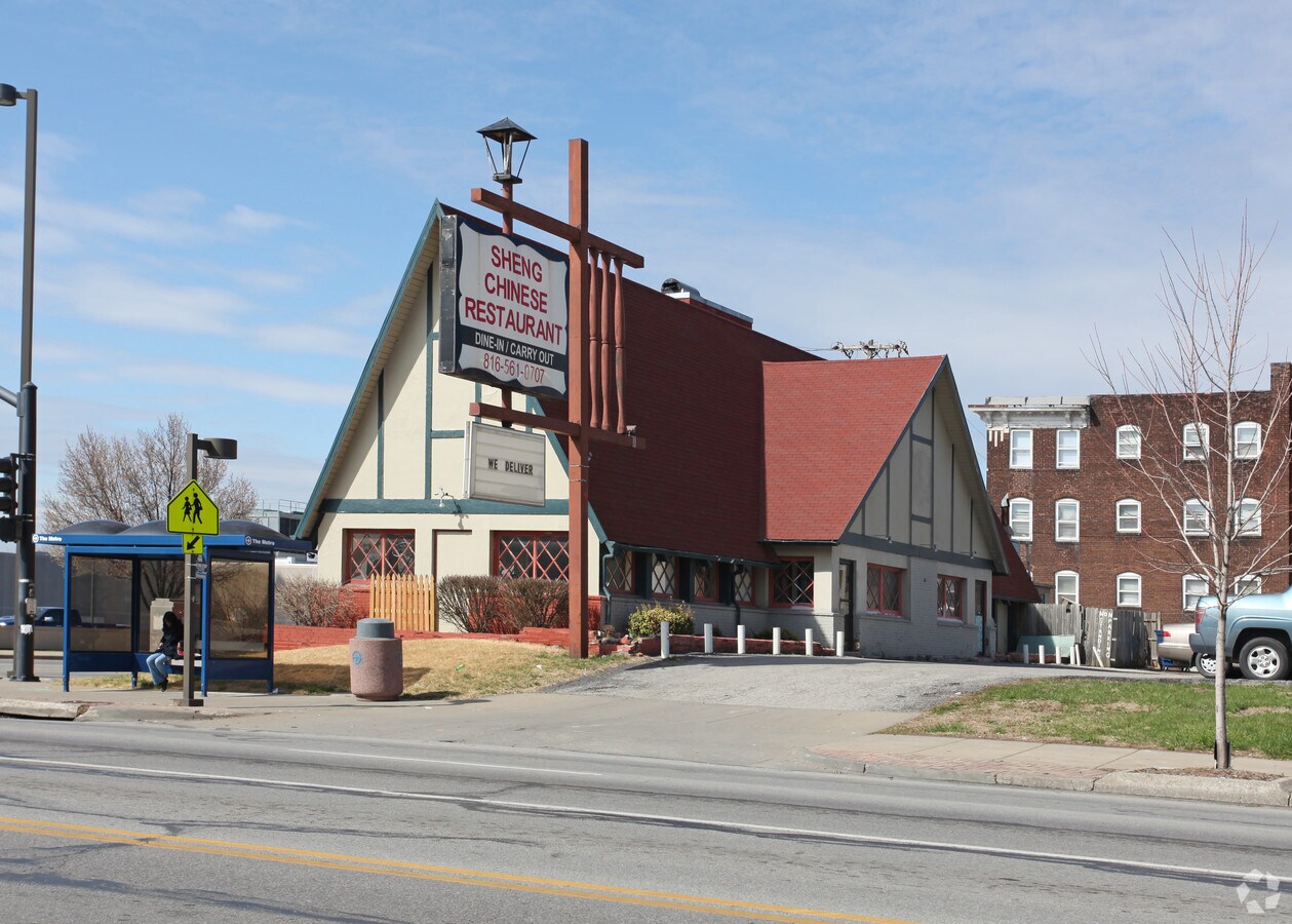 3260 Broadway Blvd, Kansas City, MO 64111