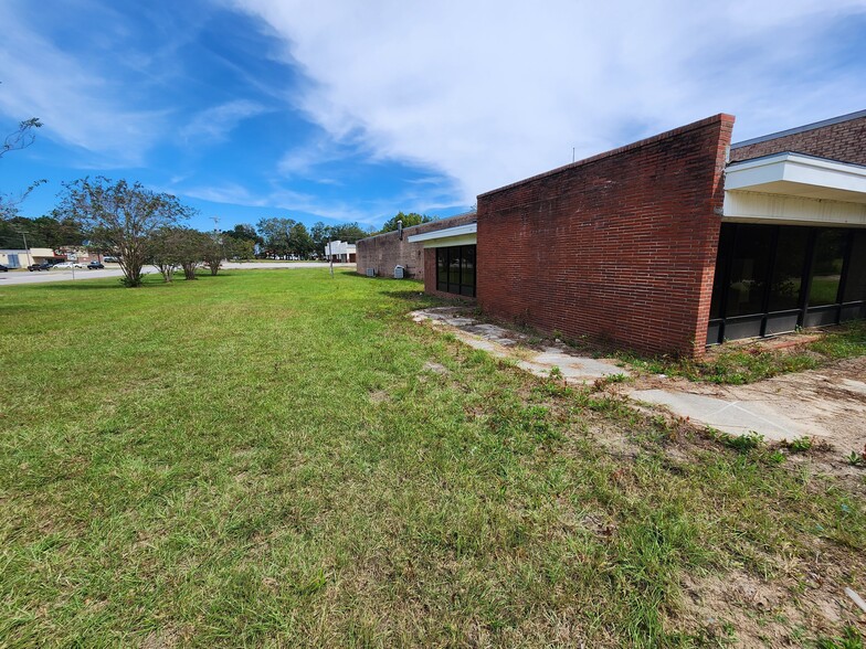 3649 Main Hwy, Bamberg, SC for sale - Building Photo - Image 3 of 9