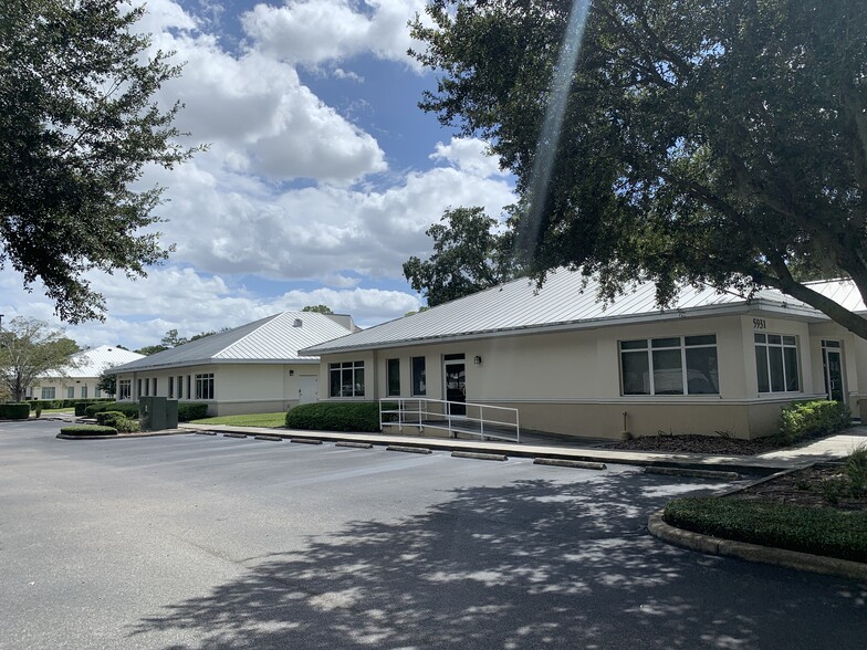 5935 Webb Rd, Tampa, FL for lease - Building Photo - Image 2 of 19