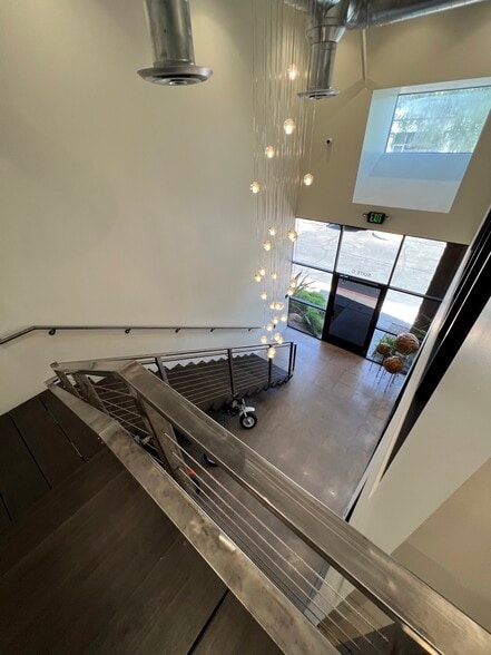 15979 N 76th St, Scottsdale, AZ for lease - Interior Photo - Image 3 of 13