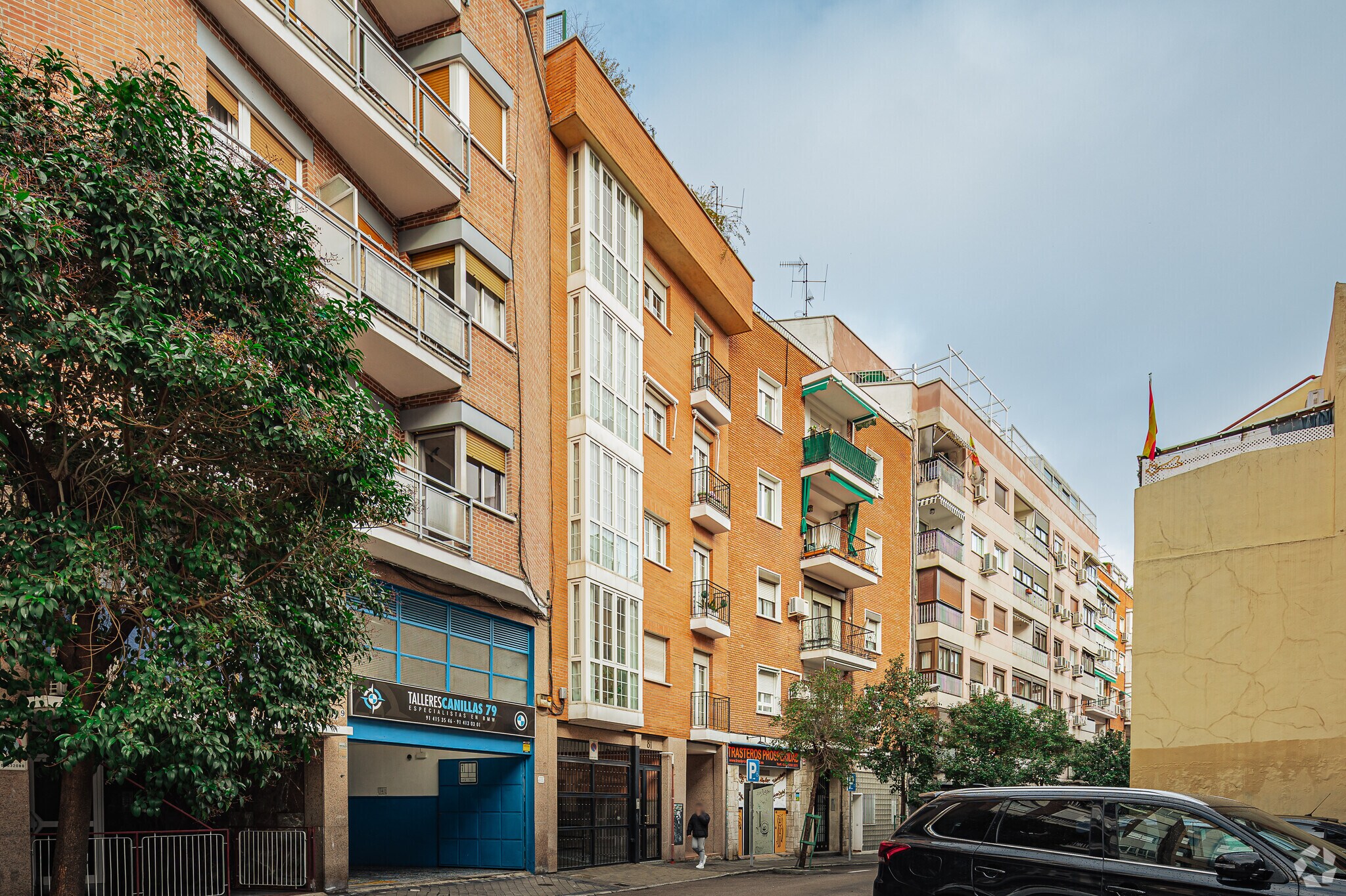 Calle Canillas, Madrid, Madrid for sale Primary Photo- Image 1 of 1