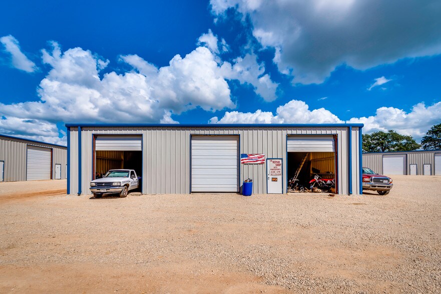 2971 FM 718, Newark, TX for sale - Primary Photo - Image 1 of 1