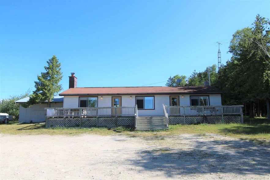 365 E Huron Dr, Bois Blanc Island, MI 49775 | LoopNet