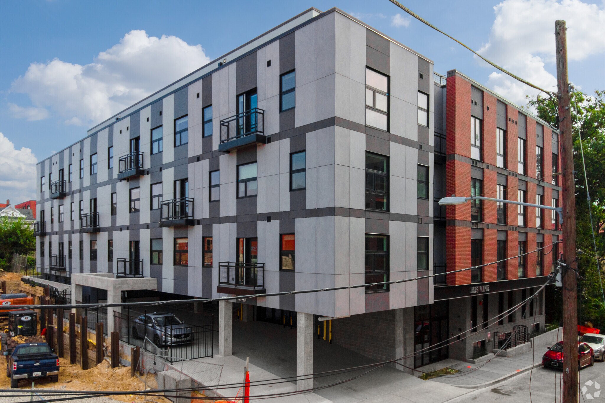 225 Vine St NW, Washington, DC for sale Primary Photo- Image 1 of 1