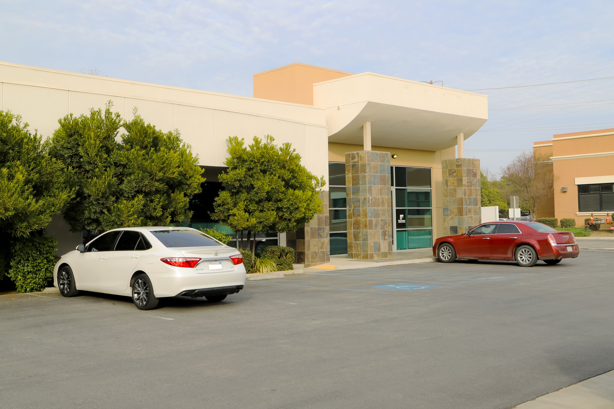 4029 Coffee Rd, Bakersfield, CA 93308 Office for Lease