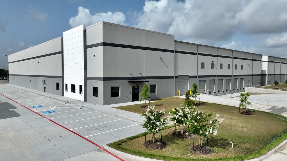 Aldine Westfield Rd, Houston, TX for lease - Building Photo - Image 1 of 8