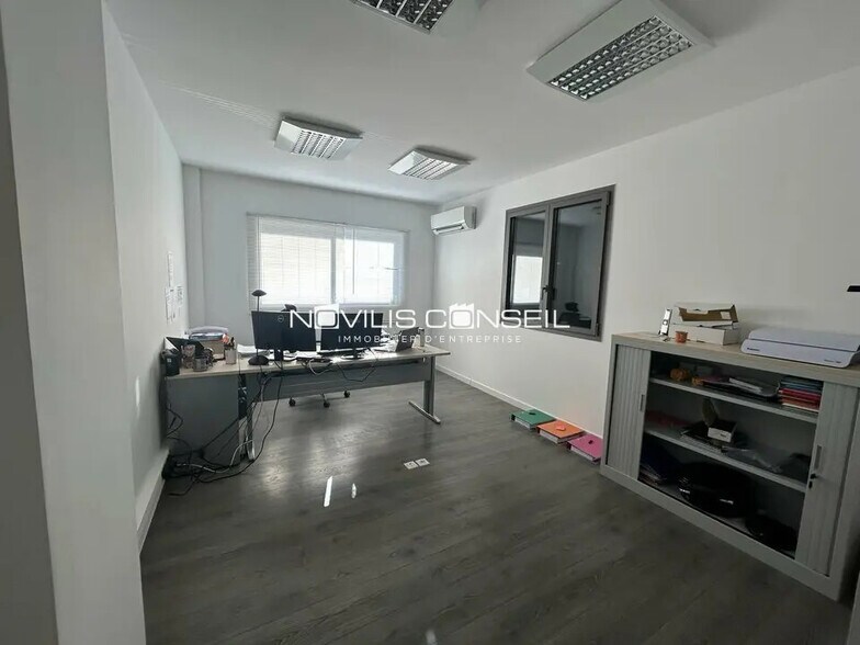 Flex in Quint-Fonsegrives for lease - Building Photo - Image 3 of 8