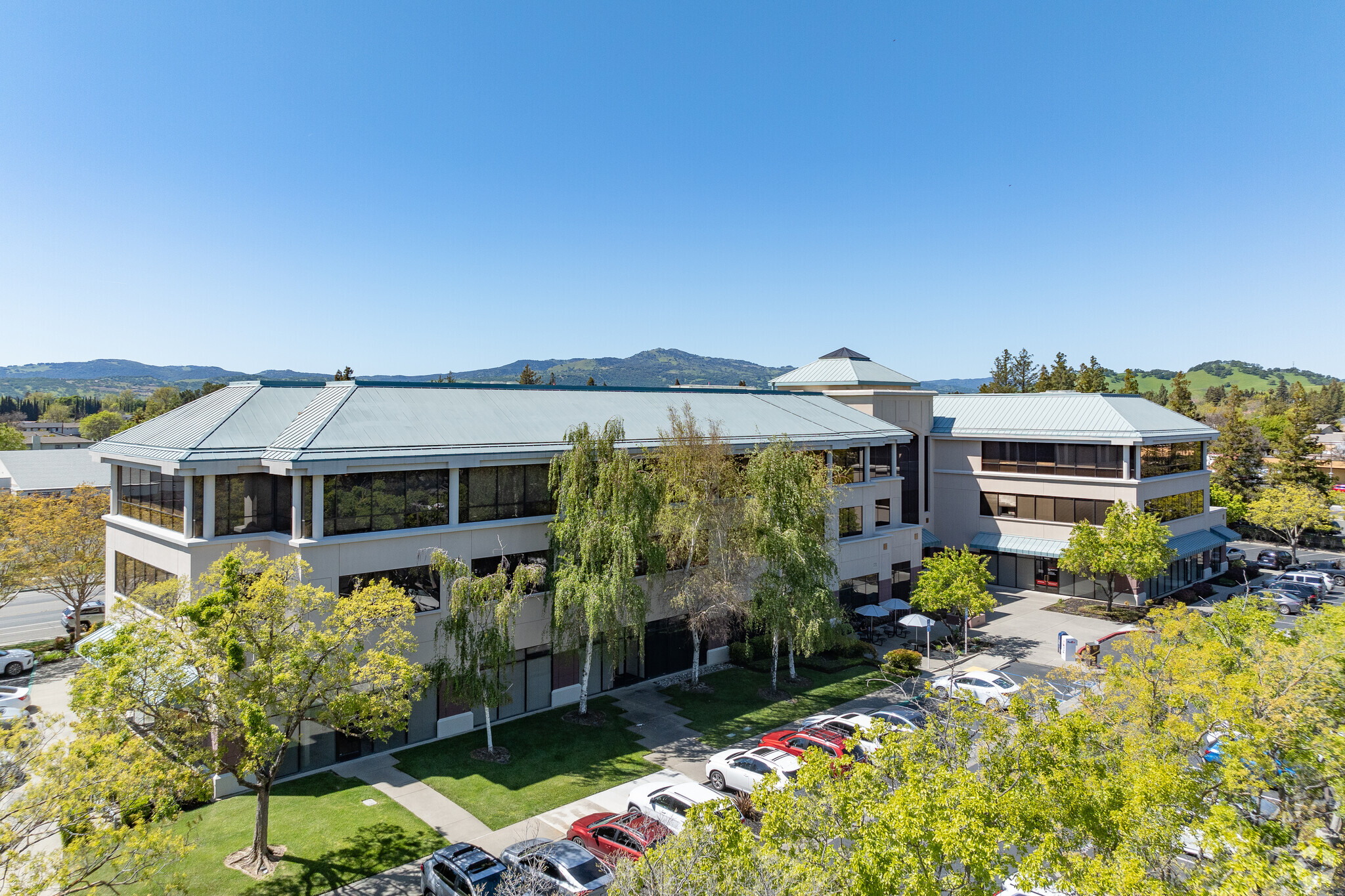 1300 Oliver Rd, Fairfield, CA for lease Building Photo- Image 1 of 9