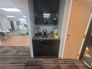 1320 Centre St, Newton, MA for lease Interior Photo- Image 1 of 13