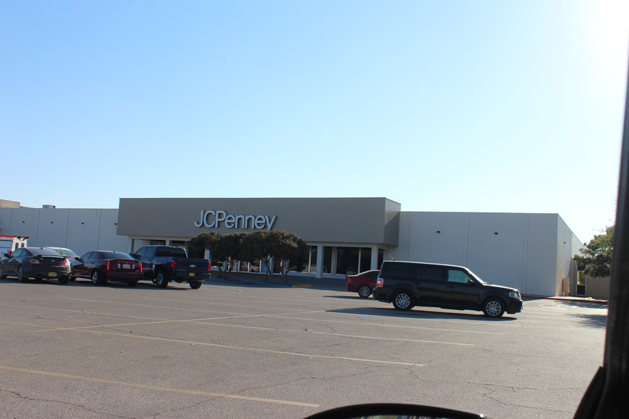 1317-1401 N Turner St, Hobbs, NM for lease - Building Photo - Image 3 of 10