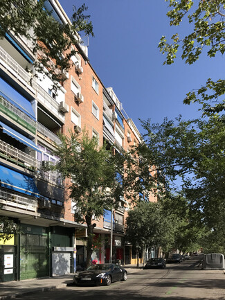 More details for Calle de Manuel Ferrero, 5, Madrid - Multifamily for Sale