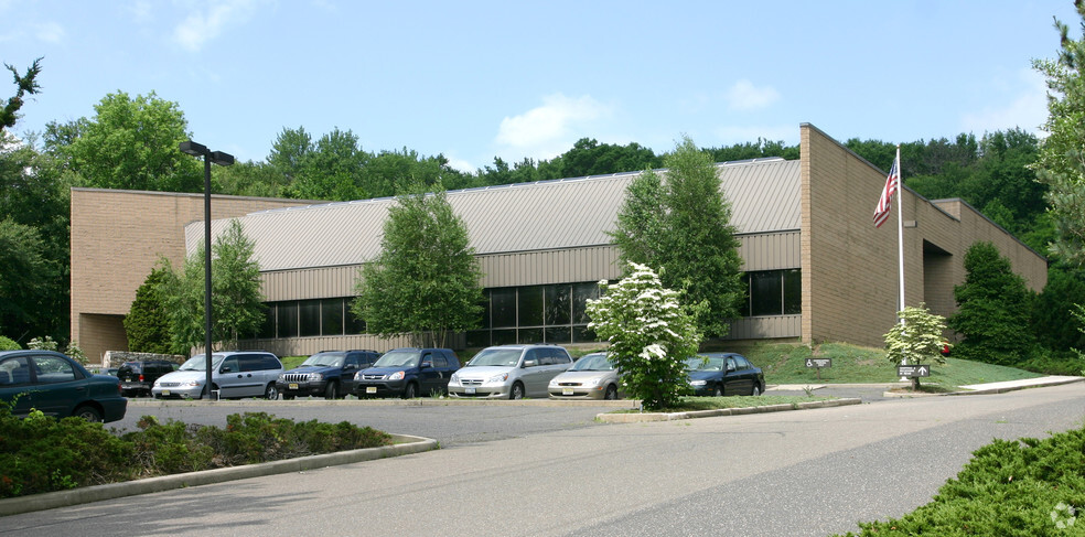 500 Corporate Dr, Mahwah, NJ for lease - Primary Photo - Image 1 of 6