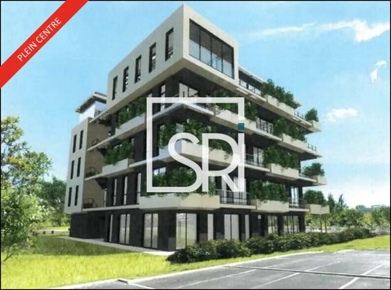 Retail in Clermont-Ferrand for lease - Building Photo - Image 1 of 10