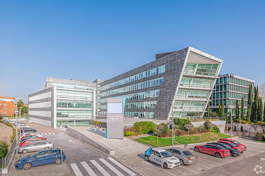 Calle Francisca Delgado, 11, Alcobendas, Madrid for lease - Primary Photo - Image 1 of 21