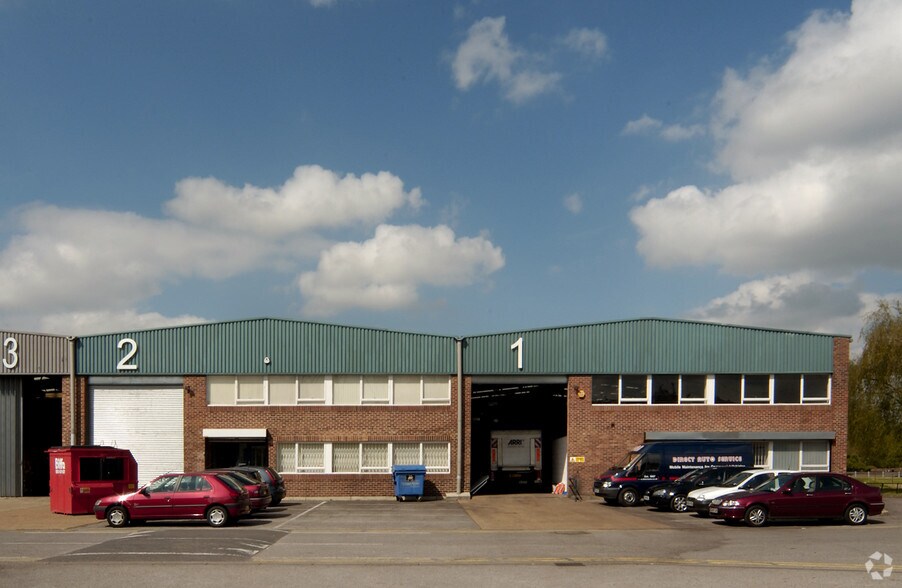 Longbridge Way, Cowley for lease - Building Photo - Image 2 of 12