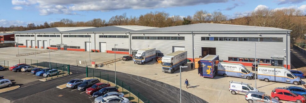 Hambridge Rd, Newbury for sale - Building Photo - Image 1 of 1