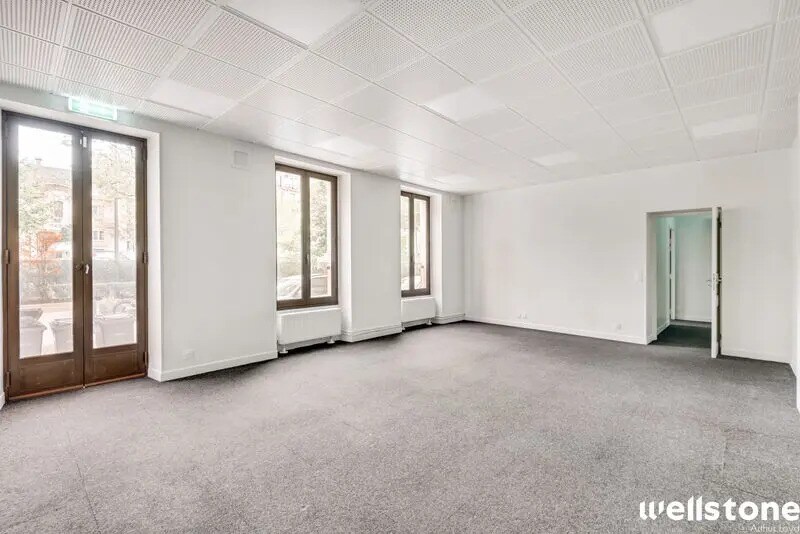 53 Avenue Charles De Gaulle, Neuilly-sur-Seine for lease - Building Photo - Image 1 of 10