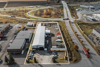 2375 Boul Ford, Châteauguay, QC for lease Building Photo- Image 2 of 7