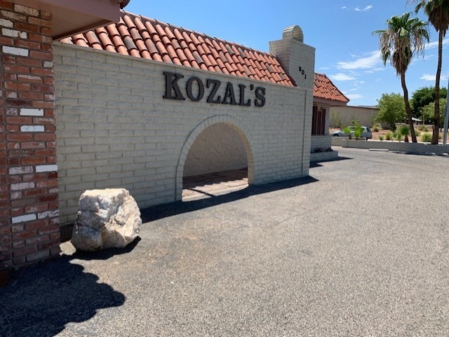 901 E Tropicana Ave, Las Vegas, NV for sale - Building Photo - Image 3 of 16