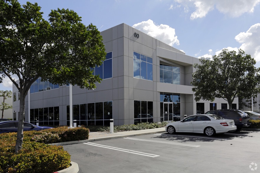 60 Bunsen, Irvine, CA for lease - Building Photo - Image 3 of 17