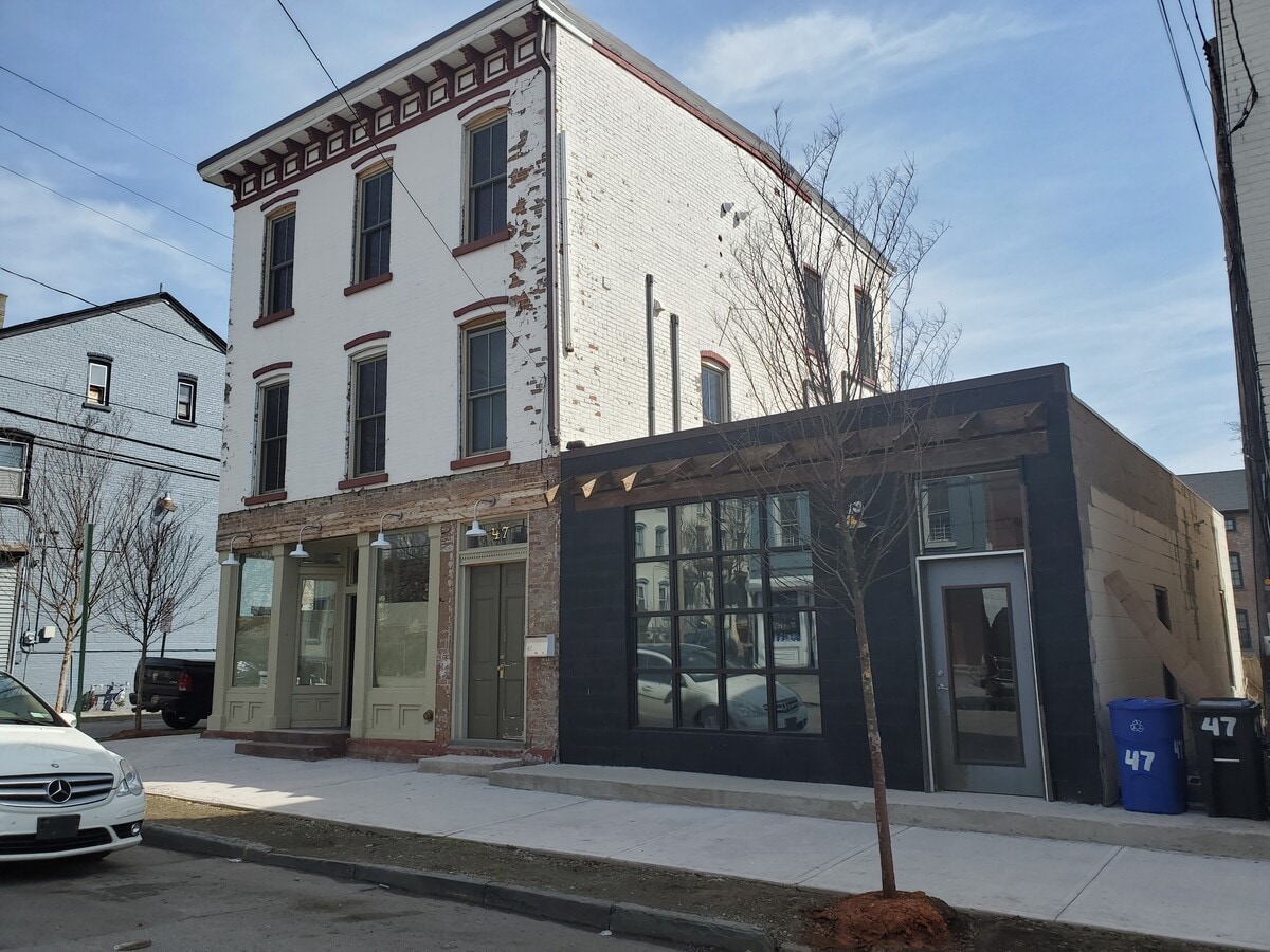 47 Lander St, Newburgh, NY 12550