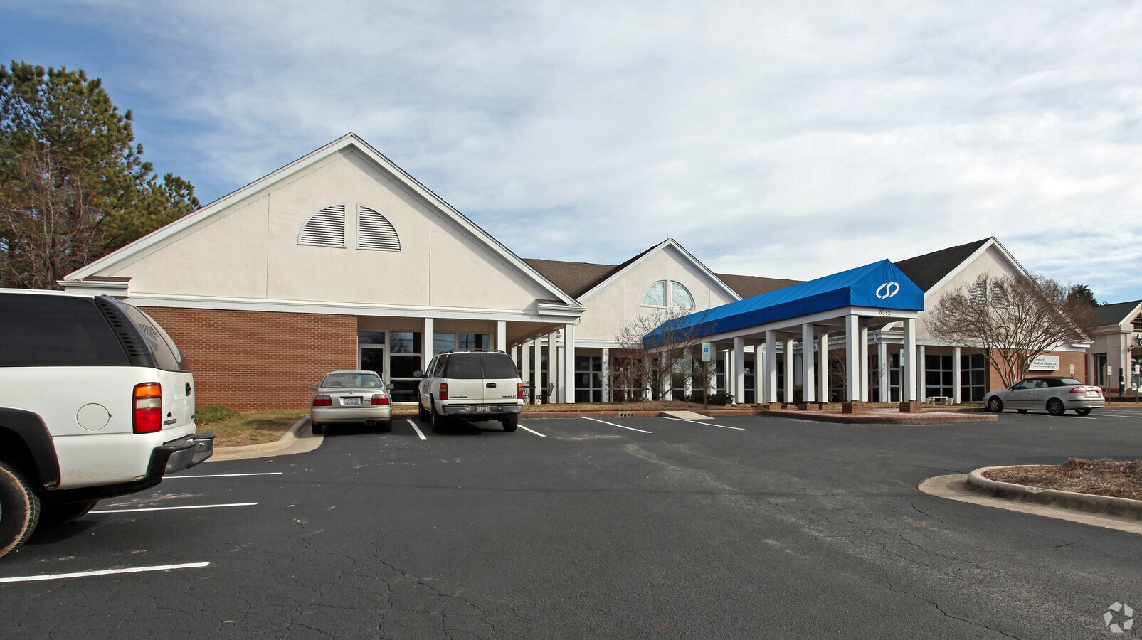 8312 Creedmoor Rd, Raleigh, NC 27613