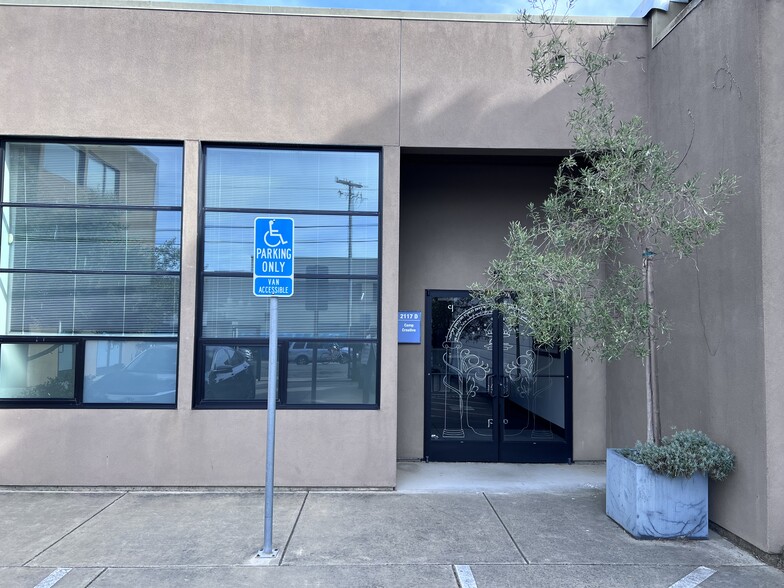 2115-2117 4th St, Berkeley, CA for lease - Building Photo - Image 2 of 15