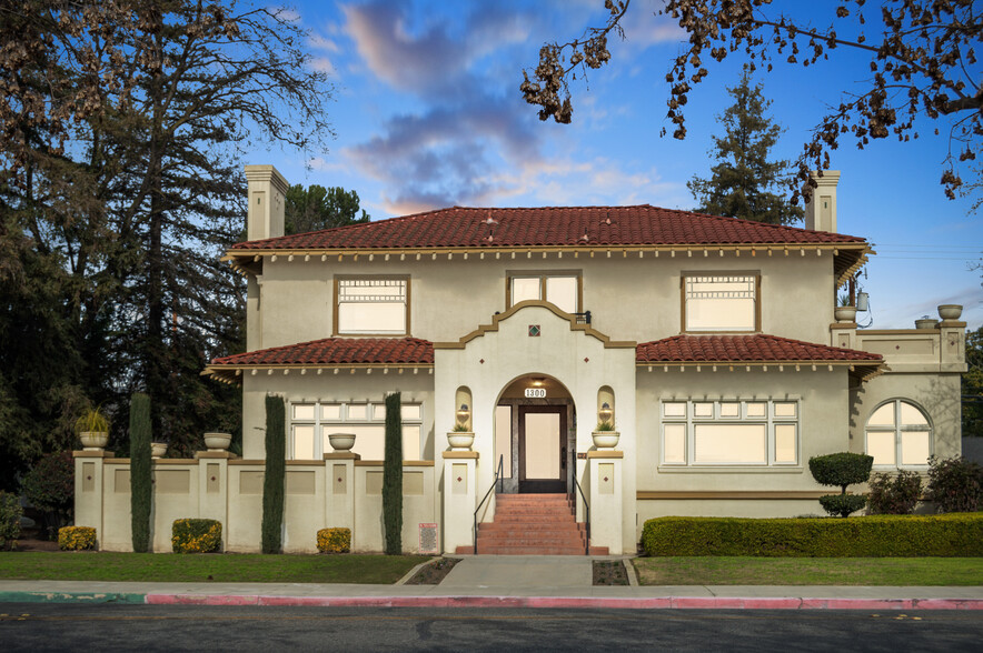 1300 W Main St, Visalia, CA for lease - Building Photo - Image 1 of 6