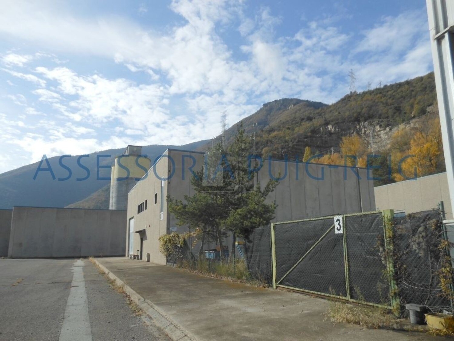 Industrial in Cercs, Barcelona for sale Building Photo- Image 1 of 8