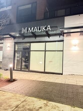 14858 60 Av, Surrey, BC for lease Interior Photo- Image 1 of 8