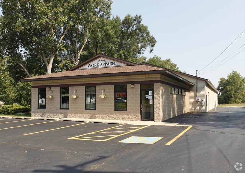 2151 Lansing Ave, Jackson, MI 49202