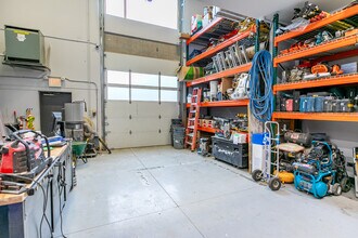 173 Forester St, North Vancouver District, BC for lease Building Photo- Image 2 of 9