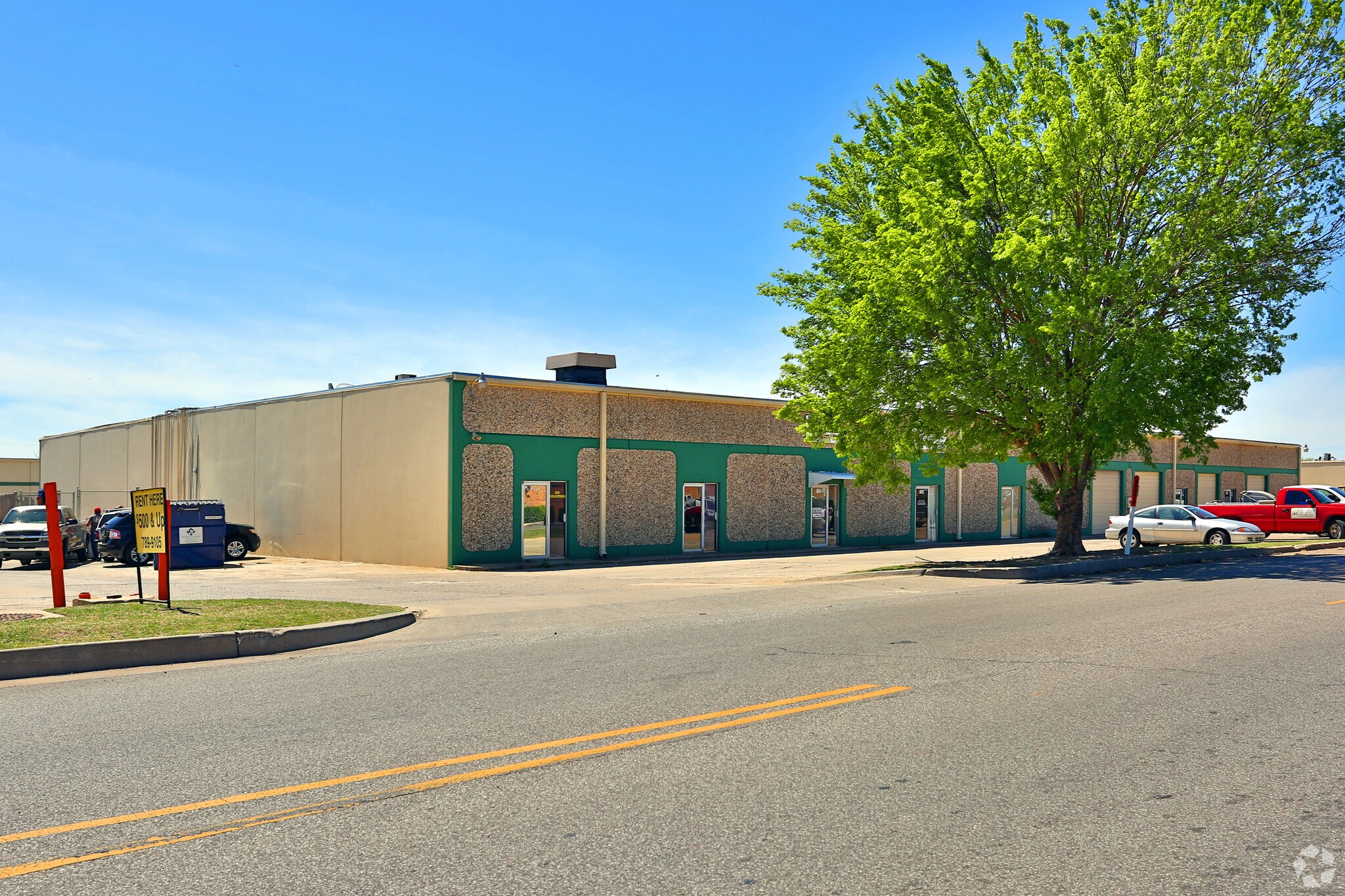 71487178 Melrose Ln, Oklahoma City, OK 73127