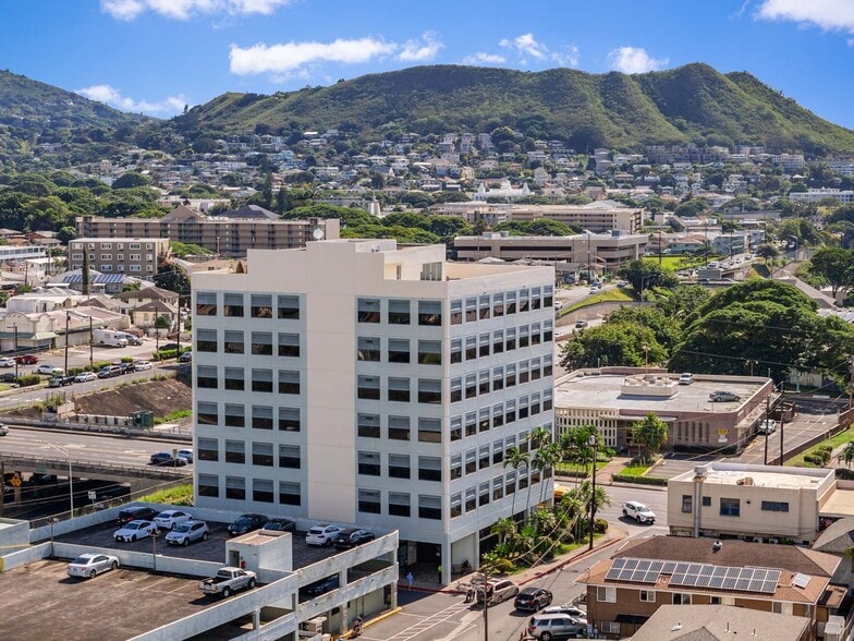 1520 Liliha St, Honolulu, HI for sale - Building Photo - Image 2 of 12